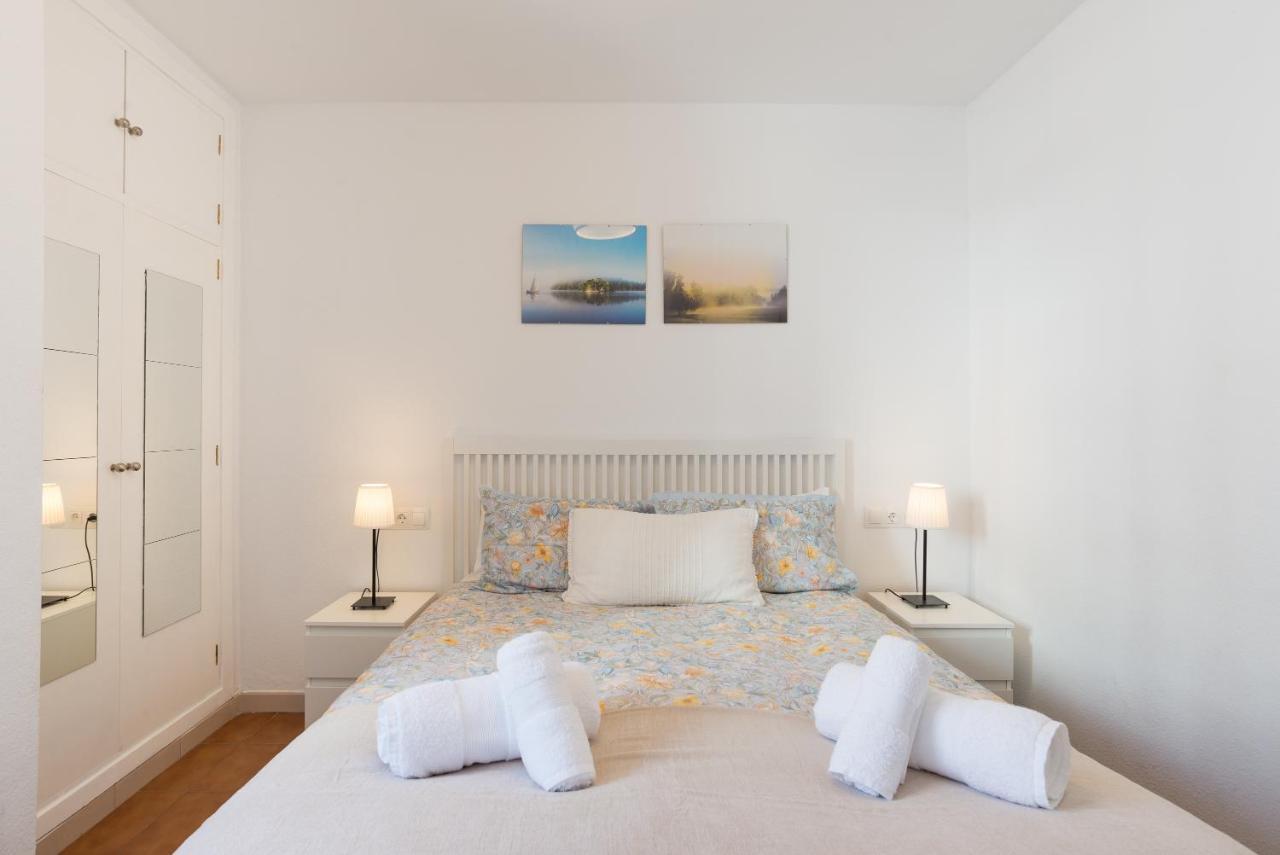 Virginia Beach & Private Terrace By Ele Apartments Malaga Exterior photo