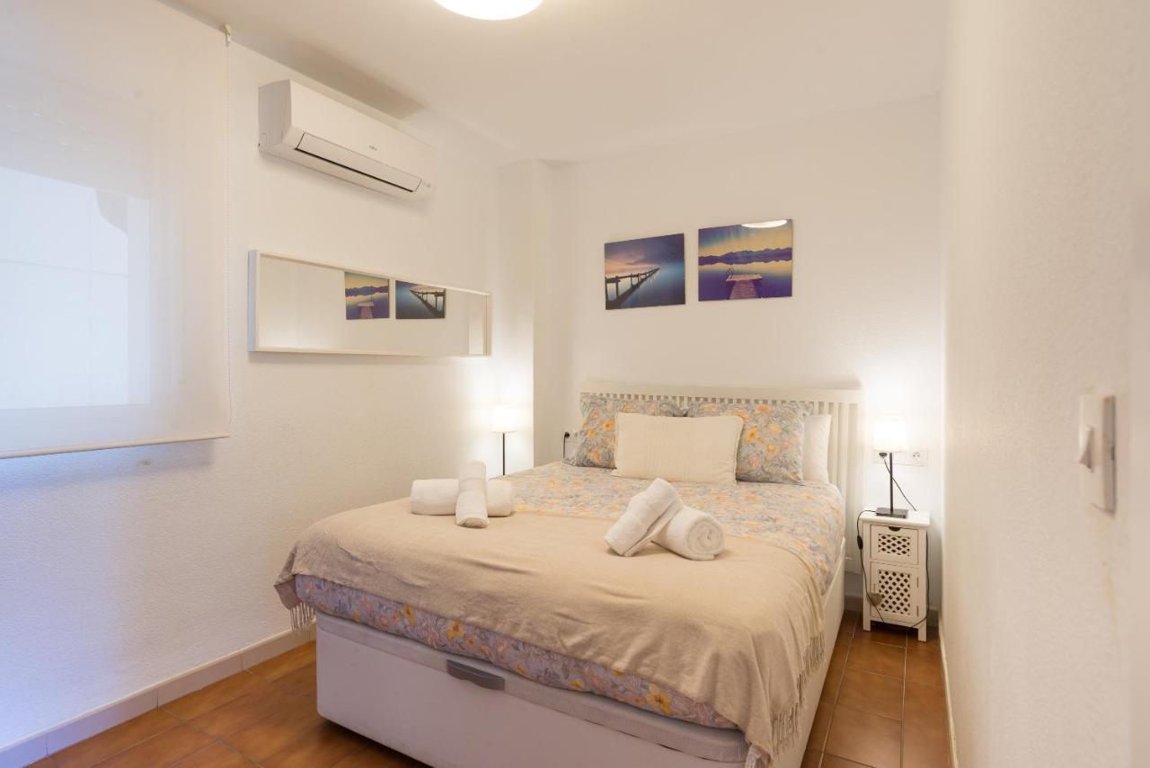 Virginia Beach & Private Terrace By Ele Apartments Malaga Exterior photo